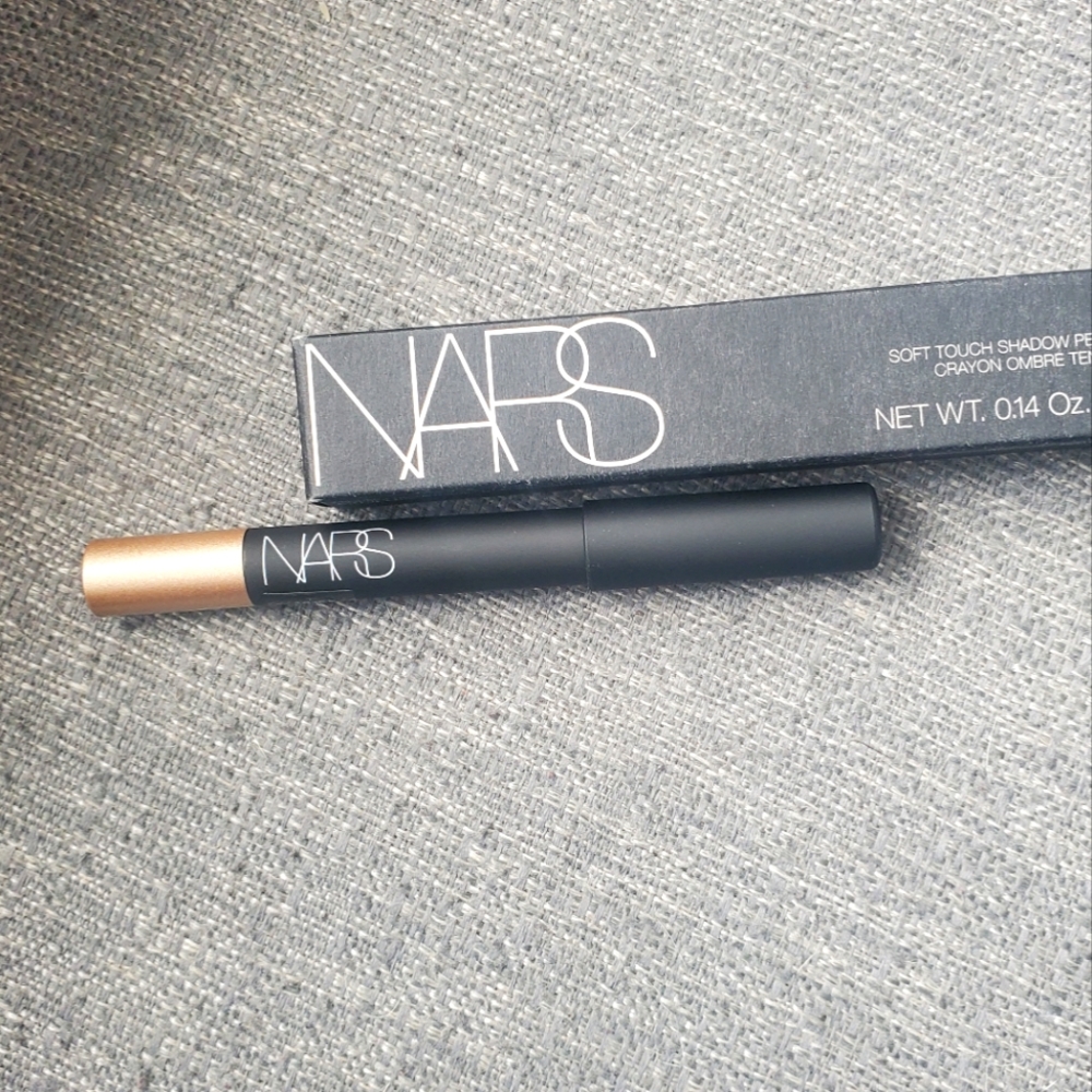 NWT NARS  Soft touch shadow pencil